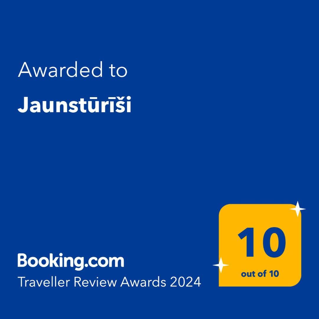 Jaunsturisi Villa Ādaži Kültér fotó